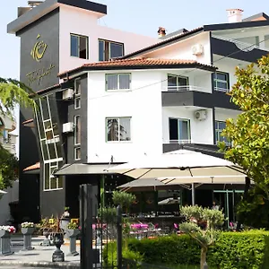 3* Hotel The Hart